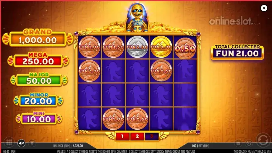 the golden mummy hold and win game screenshot